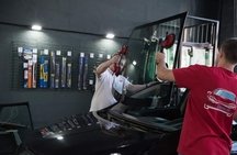 Фото процесса установки лобового