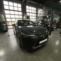 Фото авто Lexus после замены стекла